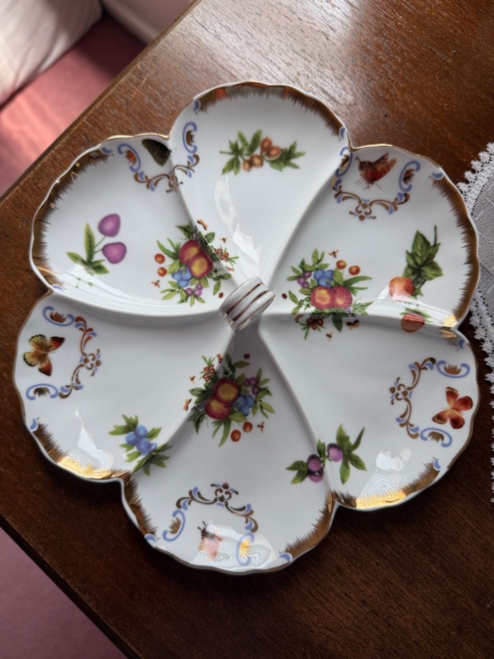 Godinger Yorkshire White Porcelain Floral Sectioned Server with Gold Trim